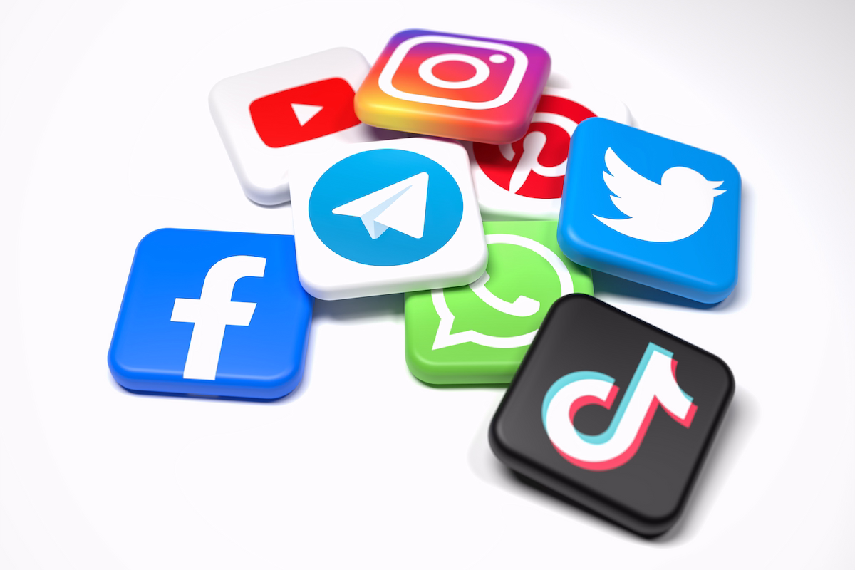 Publishing calendar and social analytics.